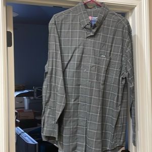 Chaps grey/green button down